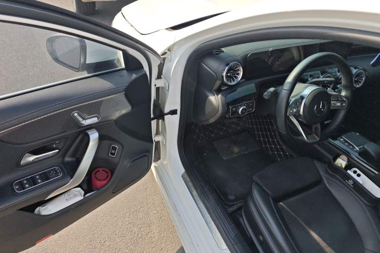 Used Mercedes-Benz A-Class 2021 A 200 L Sport Sedan Fashion Model Interior 3