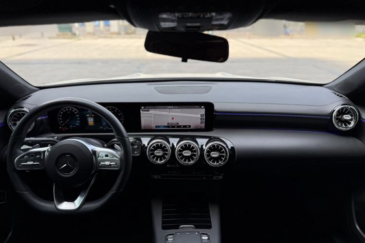Used Mercedes-Benz A-Class 2021 A 200 L Sport Sedan Fashion Model Interior 3
