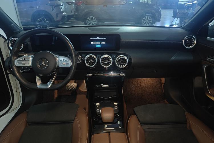 Used Mercedes-Benz A-Class 2021 A 200 L Sport Sedan Fashion Model Interior 4