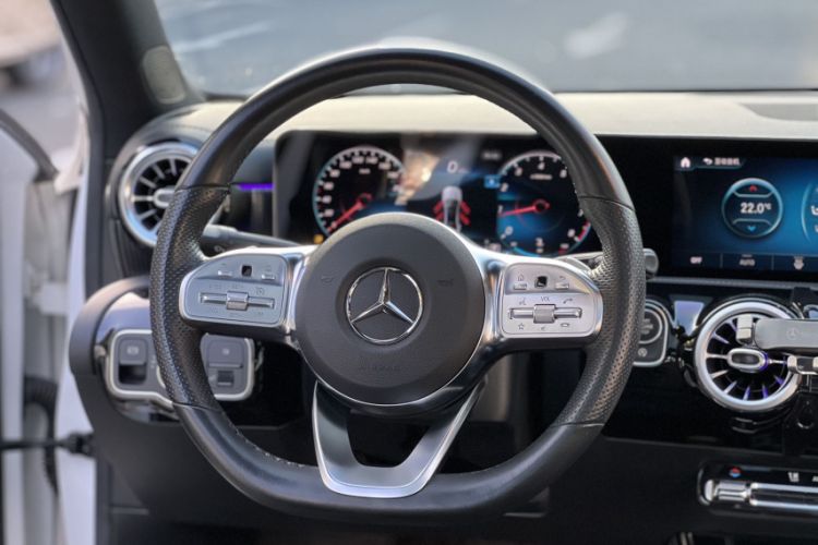 Used Mercedes-Benz A-Class 2021 A 200 L Sport Sedan Fashion Model Interior 4
