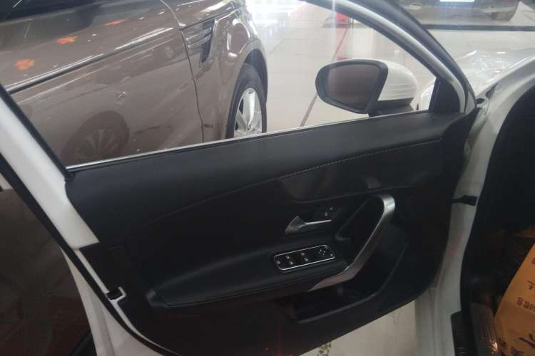 Used Mercedes-Benz A-Class 2021 A 200 Dynamic Edition Interior 7