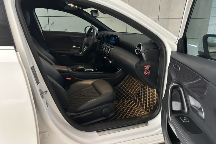 Used Mercedes-Benz A-Class 2021 A 200 Dynamic Edition Interior 8
