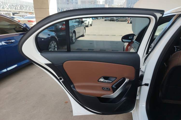 Used Mercedes-Benz A-Class 2021 A 200 Fashion Model Interior 8