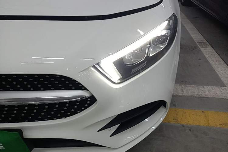 Used Mercedes-Benz A-Class 2021 A 200 L Sport Sedan Fashion Model Left Front Headlight