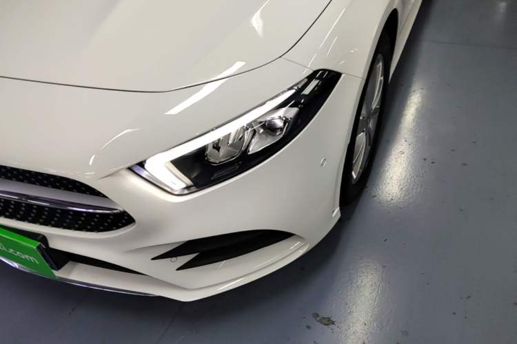 Used Mercedes-Benz A-Class 2021 A 200 L Sport Sedan Fashion Model Left Front Headlight