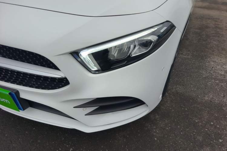 Used Mercedes-Benz A-Class 2021 A 200 L Sport Sedan Fashion Model Left Front Headlight