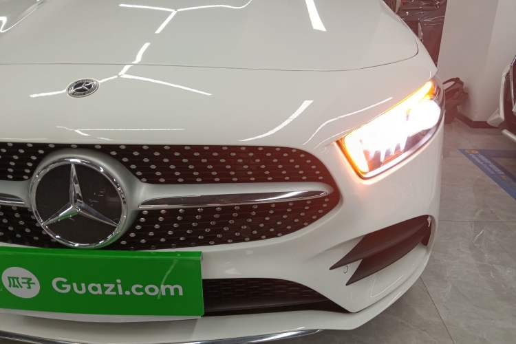 Used Mercedes-Benz A-Class 2021 A 200 L Sport Sedan Fashion Model Left Front Headlight