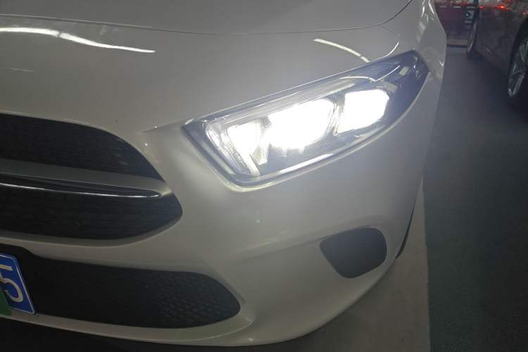 Used Mercedes-Benz A-Class 2021 A 200 Dynamic Edition Left Front Headlight