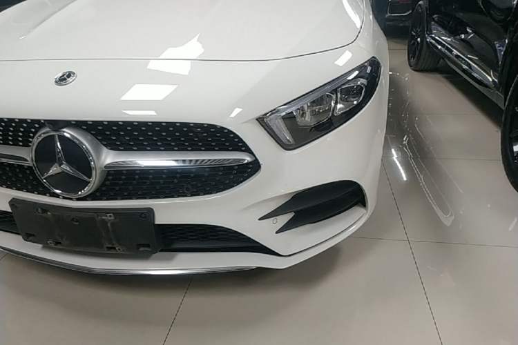 Used Mercedes-Benz A-Class 2021 A 200 L Sport Sedan Fashion Model Left Front Headlight