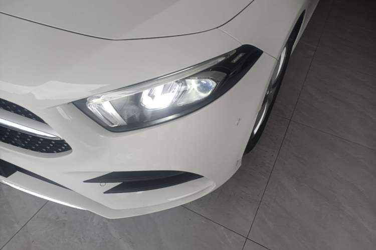 Used Mercedes-Benz A-Class 2021 A 200 L Sport Sedan Fashion Model Left Front Headlight