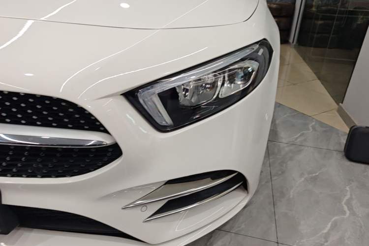 Used Mercedes-Benz A-Class 2021 A 200 L Sport Sedan Fashion Model Left Front Headlight