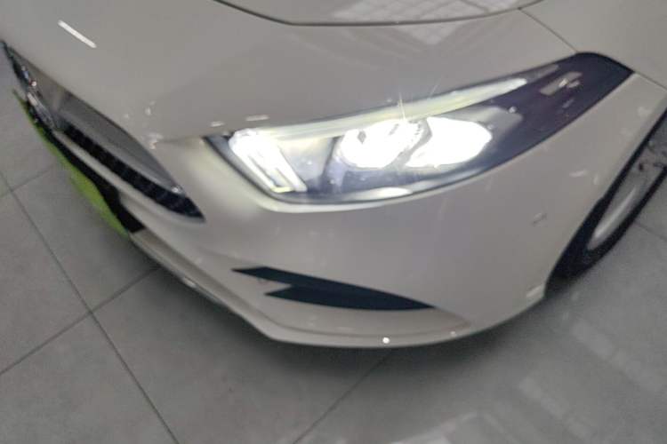 Used Mercedes-Benz A-Class 2021 A 200 L Sport Sedan Fashion Model Left Front Headlight