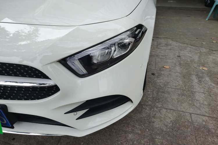 Used Mercedes-Benz A-Class 2021 A 200 L Sport Sedan Fashion Model Left Front Headlight