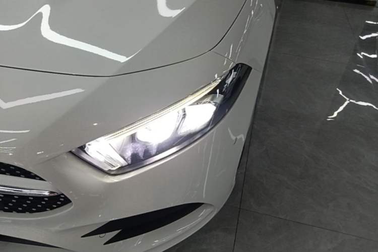 Used Mercedes-Benz A-Class 2021 A 200 L Sport Sedan Fashion Model Left Front Headlight