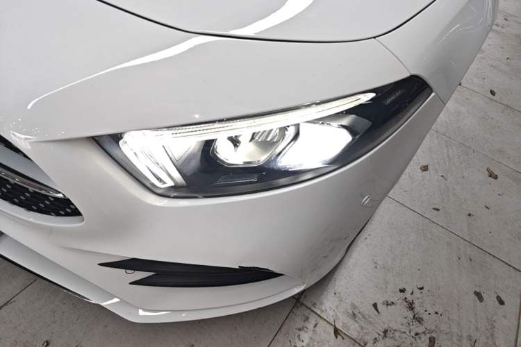 Used Mercedes-Benz A-Class 2021 A 200 L Sport Sedan Fashion Model Left Front Headlight