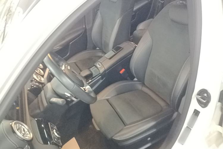 Used Mercedes-Benz A-Class 2021 A 200 L Sport Sedan Fashion Model Left Front Seat