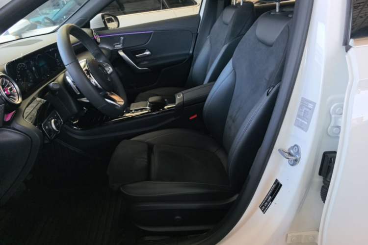 Used Mercedes-Benz A-Class 2021 A 200 L Sport Sedan Fashion Model Left Front Seat