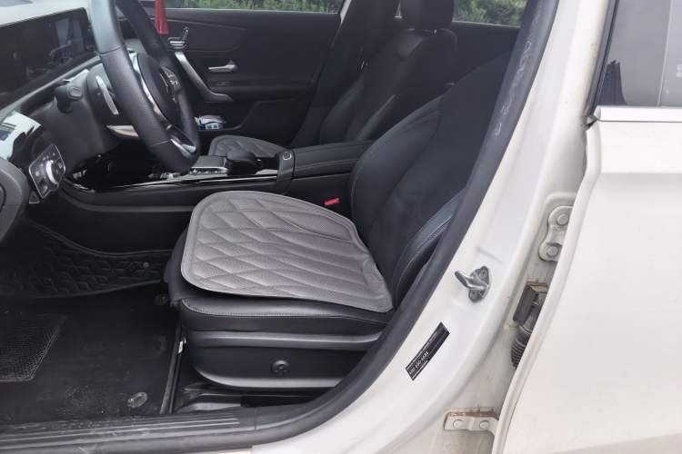 Used Mercedes-Benz A-Class 2021 A 200 L Sport Sedan Fashion Model Left Front Seat