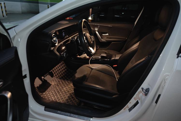 Used Mercedes-Benz A-Class 2021 A 200 L Sport Sedan Fashion Model Left Front Seat