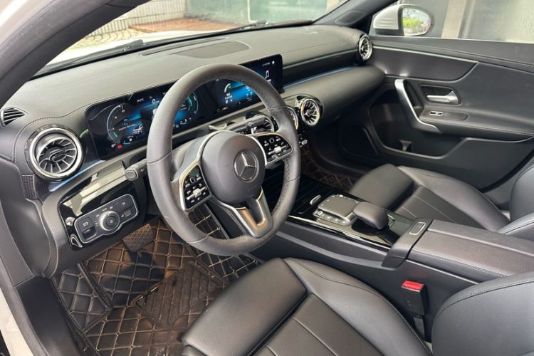 Used Mercedes-Benz A-Class 2021 A 200 L Sport Sedan Dynamic Model Left Front Seat