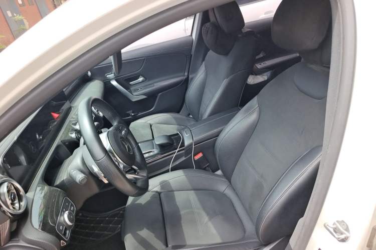 Used Mercedes-Benz A-Class 2021 A 200 L Sport Sedan Fashion Model Left Front Seat