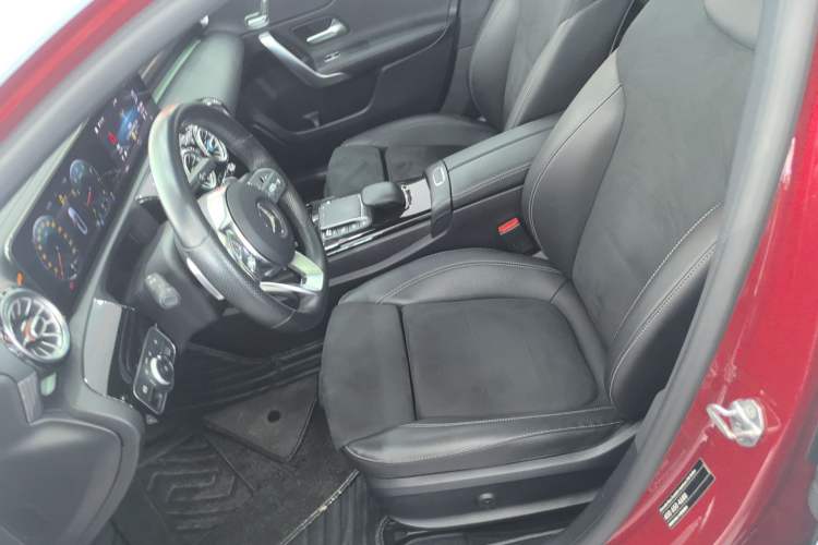 Used Mercedes-Benz A-Class 2021 A 200 L Sport Sedan Fashion Model Left Front Seat