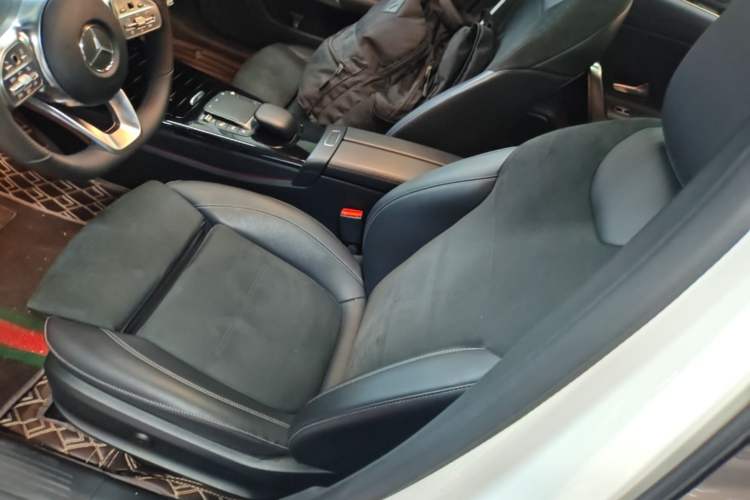 Used Mercedes-Benz A-Class 2021 A 200 L Sport Sedan Fashion Model Left Front Seat