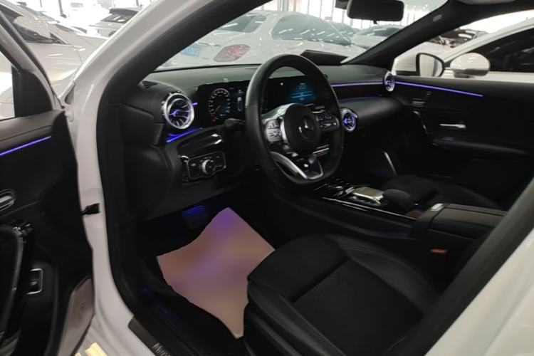 Used Mercedes-Benz A-Class 2021 A 200 L Sport Sedan Fashion Model Left Front Seat