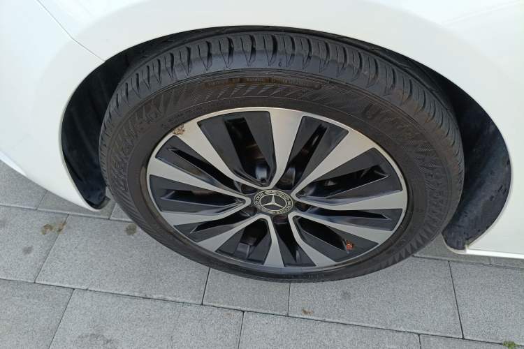 Used Mercedes-Benz A-Class 2021 A 200 Dynamic Edition Left Front Wheel Hub