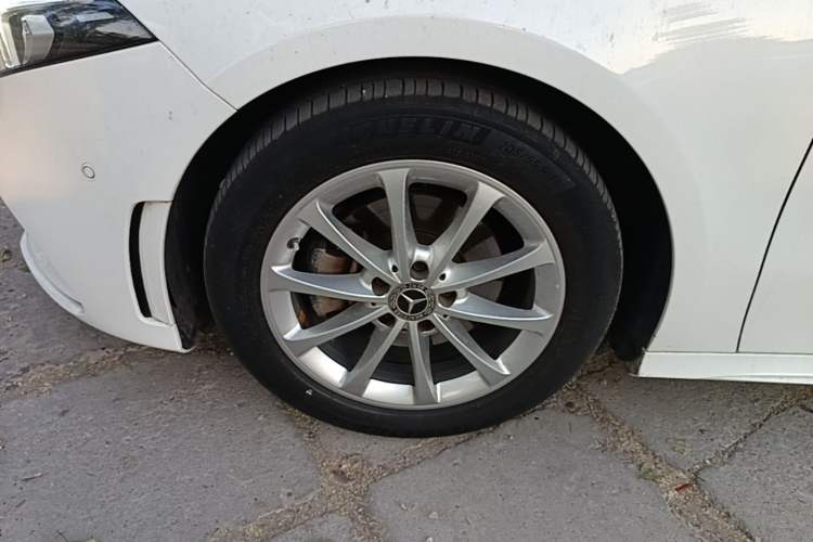 Used Mercedes-Benz A-Class 2021 A 200 L Sport Sedan Dynamic Model Left Front Wheel Hub