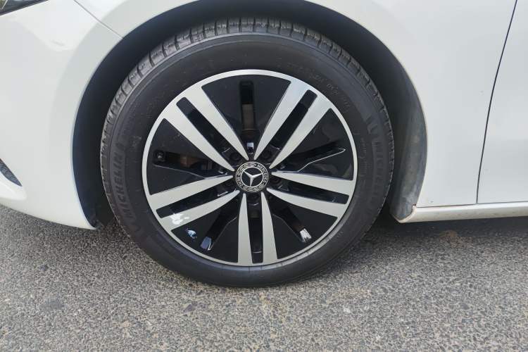 Used Mercedes-Benz A-Class 2021 A 180 L Left Front Wheel Hub