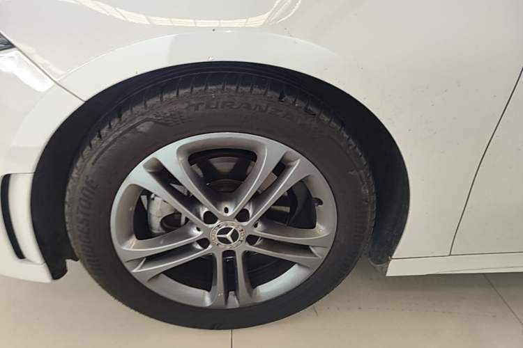 Used Mercedes-Benz A-Class 2021 Restyled A 180 L Sport Sedan Left Front Wheel Hub