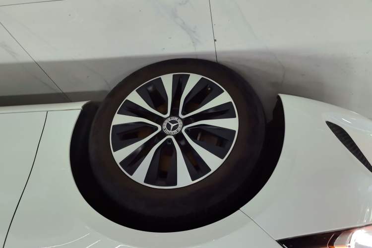 Used Mercedes-Benz A-Class 2021 A 200 Dynamic Edition Left Front Wheel Hub