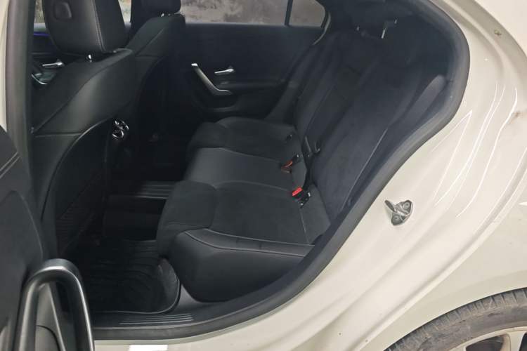 Used Mercedes-Benz A-Class 2021 A 200 L Sport Sedan Fashion Model Left Rear Seat