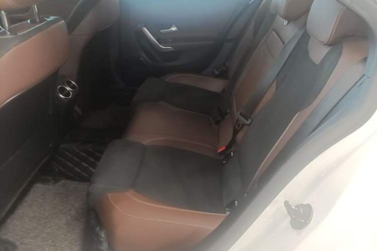 Used Mercedes-Benz A-Class 2021 A 200 L Sport Sedan Fashion Model Left Rear Seat