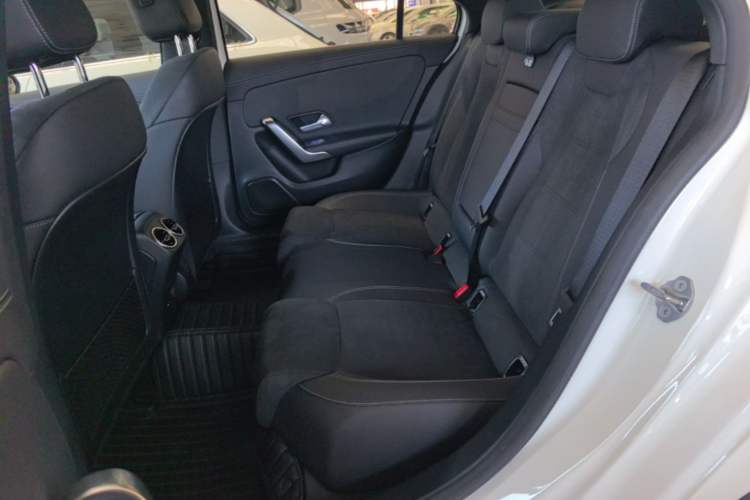 Used Mercedes-Benz A-Class 2021 A 200 L Sport Sedan Fashion Model Left Rear Seat