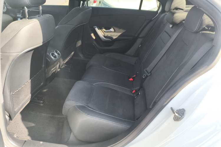 Used Mercedes-Benz A-Class 2021 A 200 L Sport Sedan Fashion Model Left Rear Seat