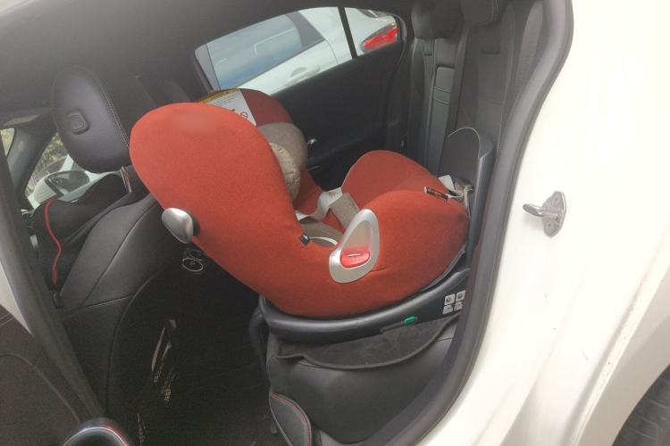 Used Mercedes-Benz A-Class 2021 A 200 L Sport Sedan Fashion Model Left Rear Seat