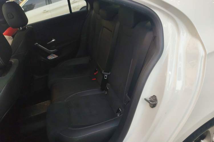 Used Mercedes-Benz A-Class 2021 A 200 L Sport Sedan Fashion Model Left Rear Seat