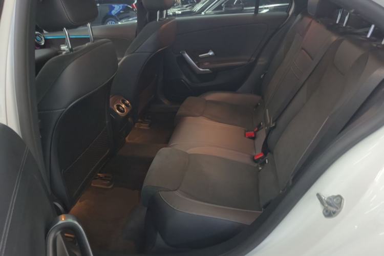 Used Mercedes-Benz A-Class 2021 A 200 L Sport Sedan Fashion Model Left Rear Seat
