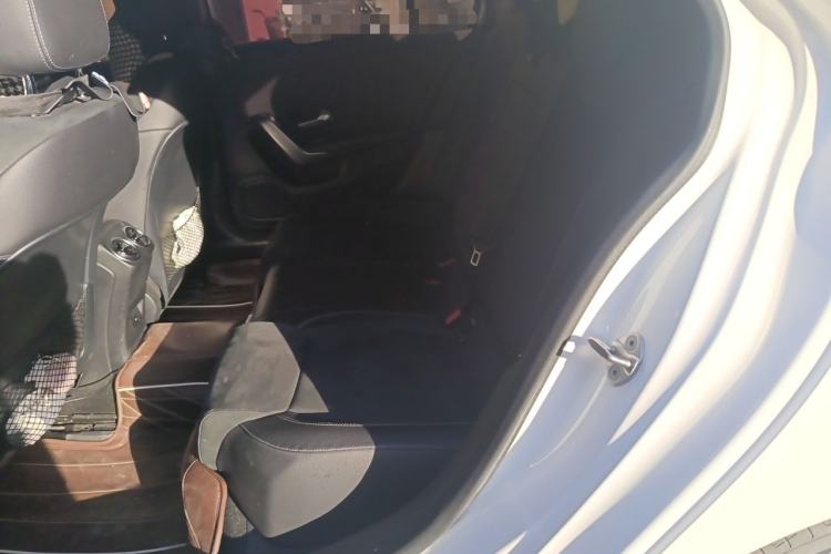 Used Mercedes-Benz A-Class 2021 A 200 L Sport Sedan Fashion Model Left Rear Seat