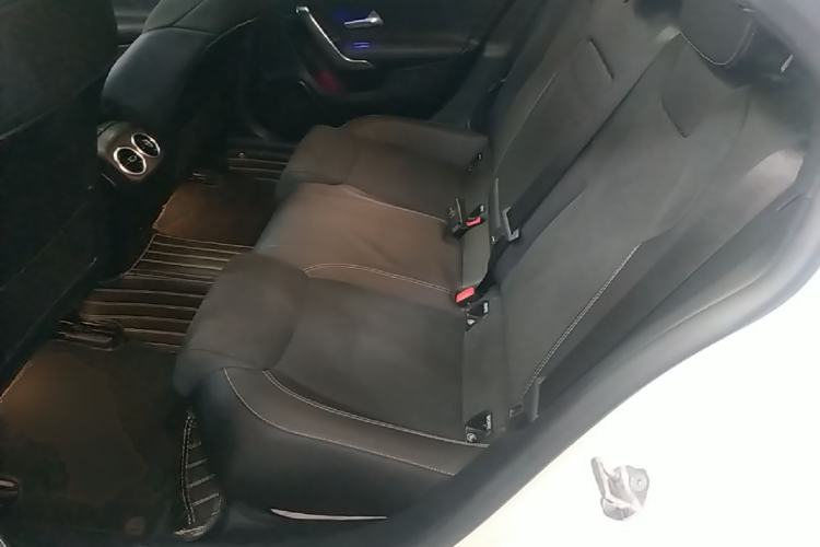 Used Mercedes-Benz A-Class 2021 A 200 L Sport Sedan Fashion Model Left Rear Seat