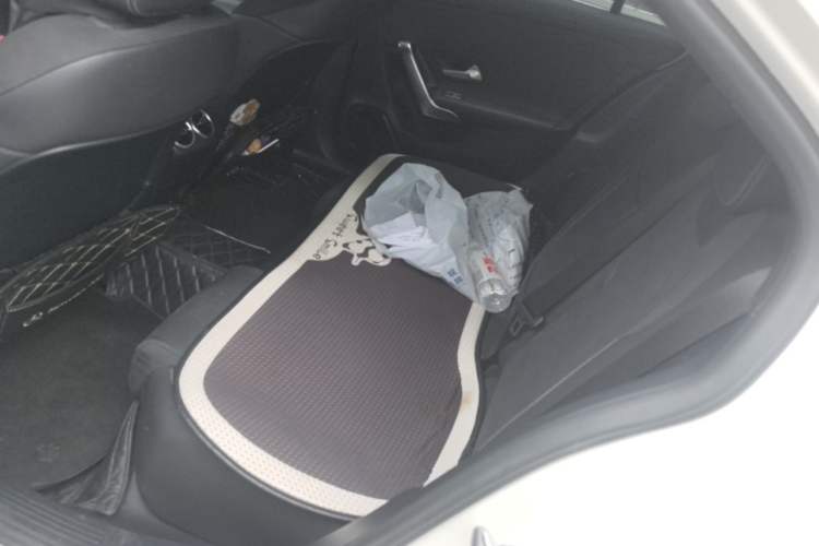 Used Mercedes-Benz A-Class 2021 A 200 L Sport Sedan Fashion Model Left Rear Seat