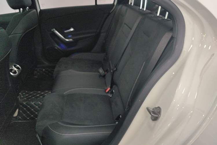 Used Mercedes-Benz A-Class 2021 A 200 L Sport Sedan Fashion Model Left Rear Seat