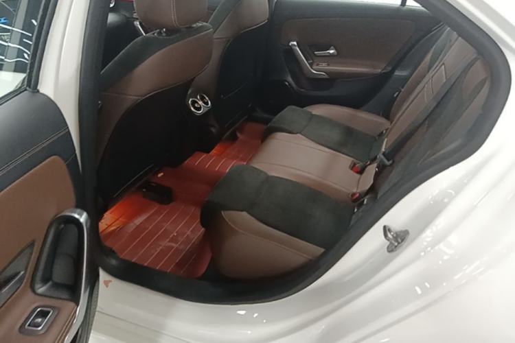 Used Mercedes-Benz A-Class 2021 A 200 L Sport Sedan Fashion Model Left Rear Seat