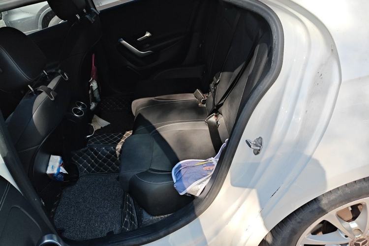 Used Mercedes-Benz A-Class 2021 A 200 L Sport Sedan Fashion Model Left Rear Seat
