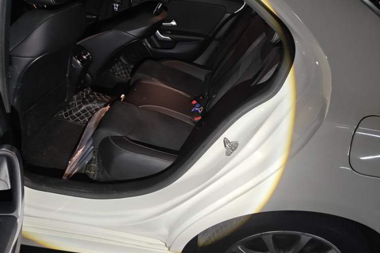Used Mercedes-Benz A-Class 2021 A 200 L Sport Sedan Fashion Model Left Rear Seat
