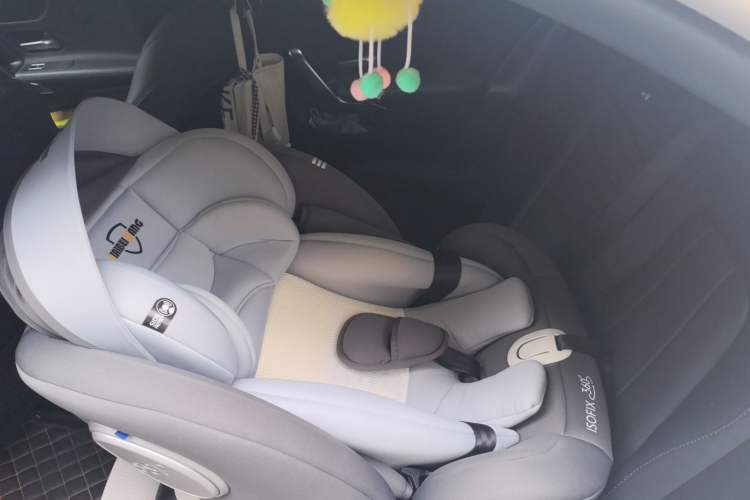 Used Mercedes-Benz A-Class 2021 A 200 L Sport Sedan Dynamic Model Left Rear Seat