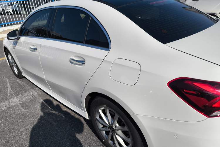 Used Mercedes-Benz A-Class 2021 A 200 L Sport Sedan Fashion Model Left Side