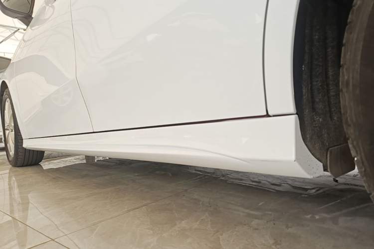 Used Mercedes-Benz A-Class 2021 A 200 L Sport Sedan Fashion Model Left Side Sill